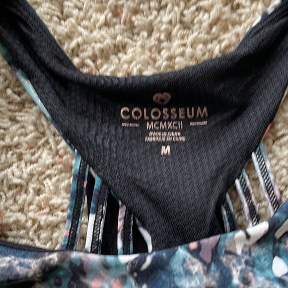 Built in bra tank - Picture 3 of 4